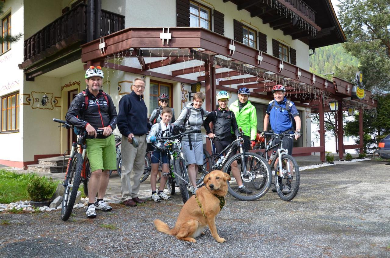 Gaestehaus Christophorus Innerkrems Bagian luar foto